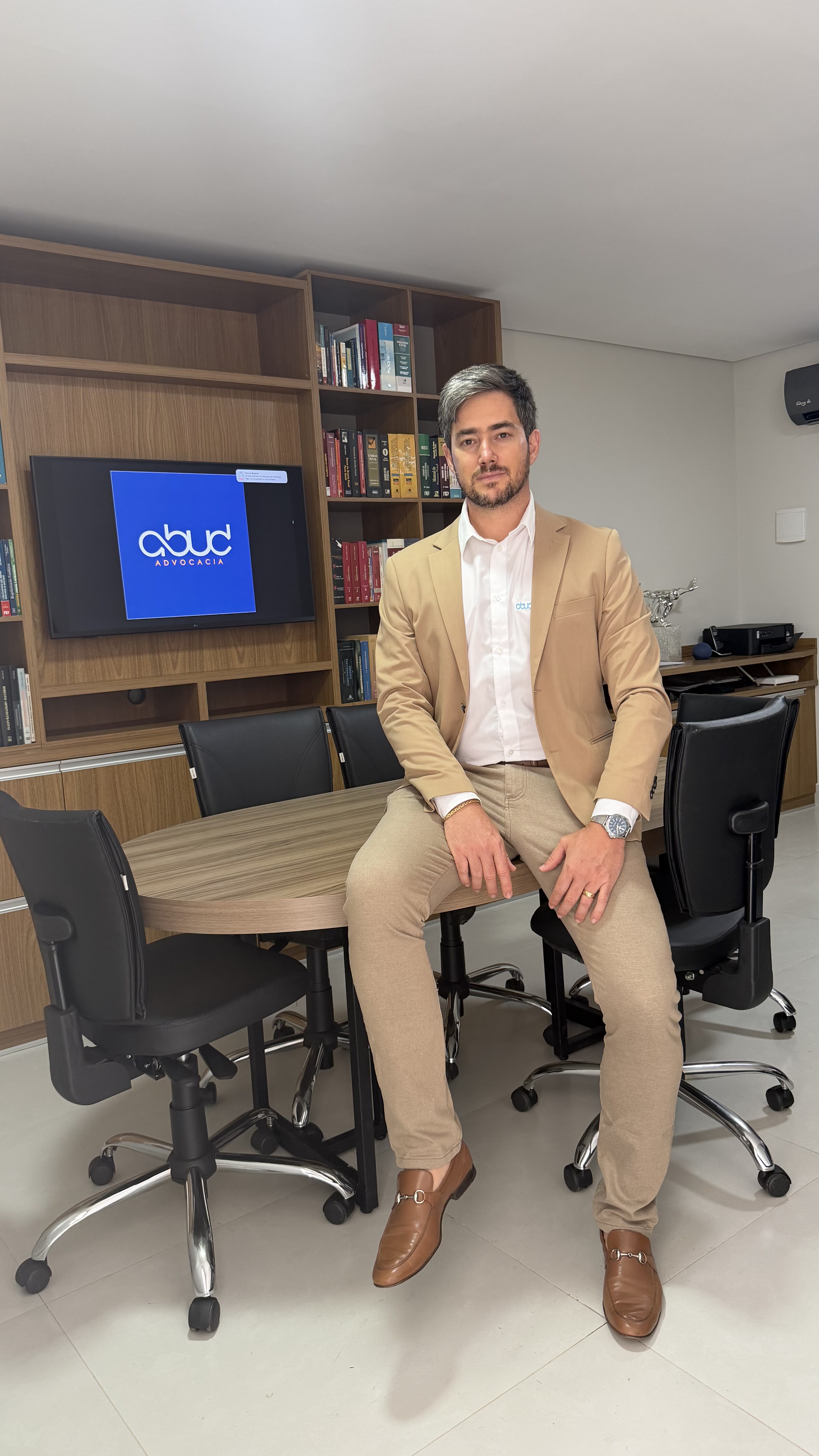 Dr. Daniel Abud